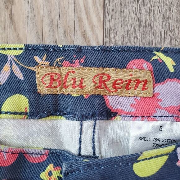 Blue rein size 5 juniors multi colored floral denim shorts - Picture 8 of 13